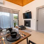 Eros Elysium Retreat וילה Kalavárda