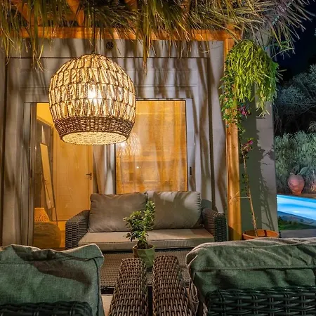 Eros Elysium Retreat *