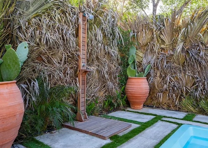 Eros Elysium Retreat فيلة