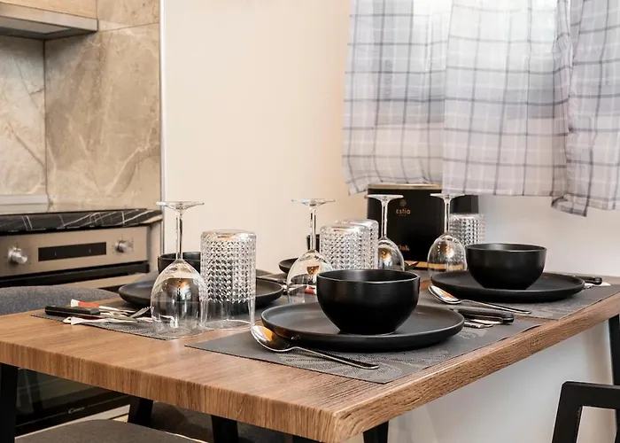 Eros Elysium Retreat Καλαβάρδα