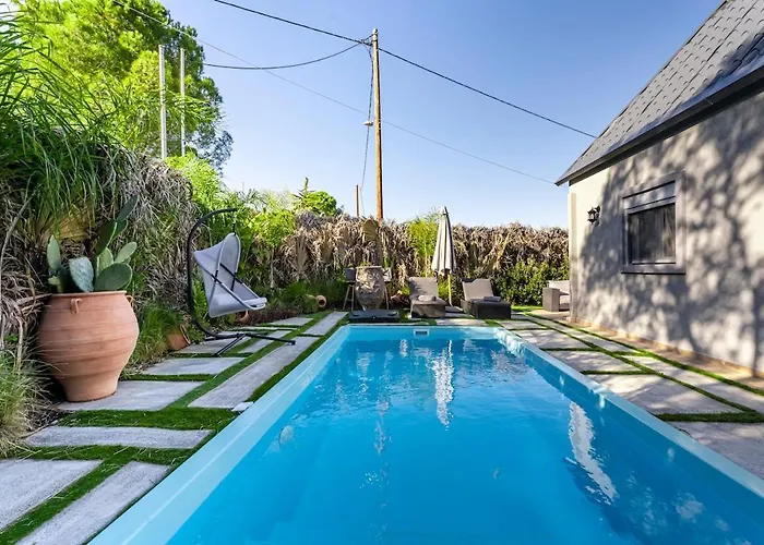 فيلة Eros Elysium Retreat